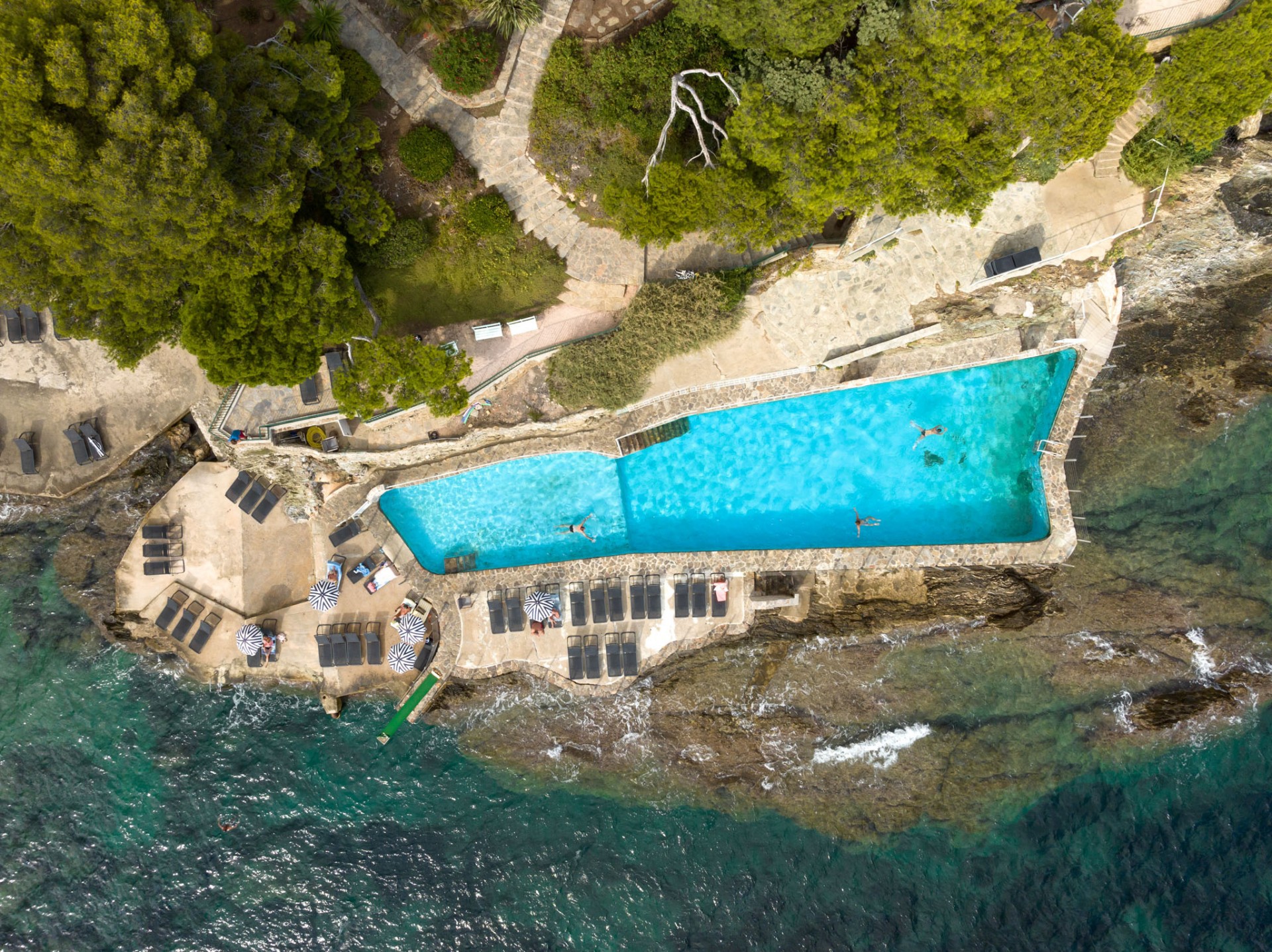 R alisations CIDS HOTEL LE PROVENCAL BAR DU SOLEIL Giens R alisations CIDS HOTEL LE PROVENCAL BAR DU SOLEIL Giens